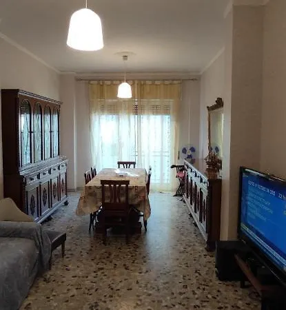 Sweet home in Ostia Buitenkant foto